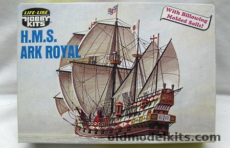 Life-Like HMS Ark Royal, 09251 plastic model kit